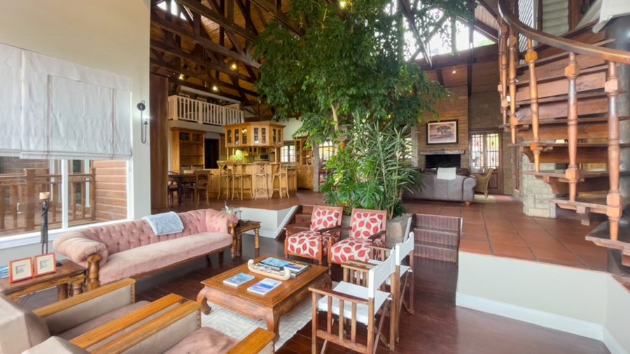 To Let 5 Bedroom Property for Rent in Southern Cross Western Cape